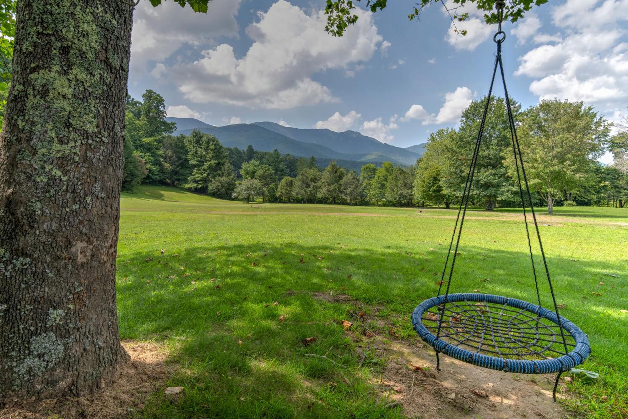 Lodge At Mount Mitchell Busick Exterior foto